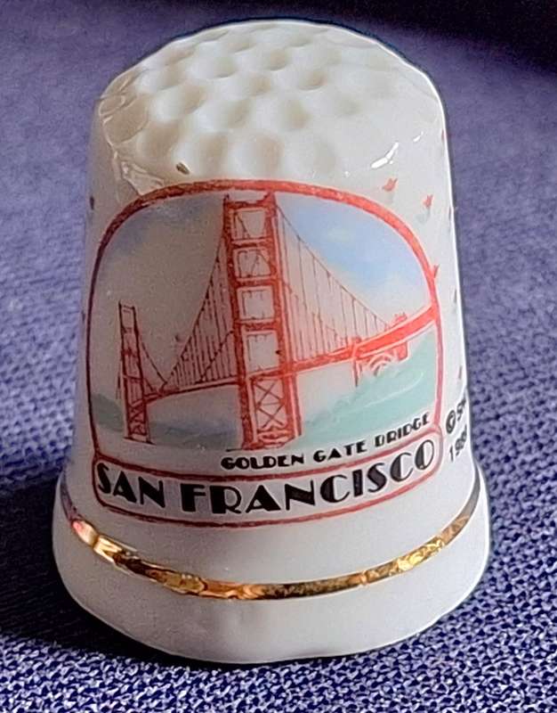 Thimble SNCO 1989 Made in Taiwan Golden Gate Bridge San Francisco