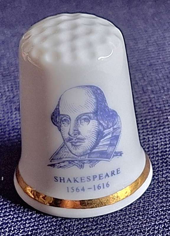 Thimble North Lodge Bone China Made in England Shakespeare Stafford-upon-Avon England