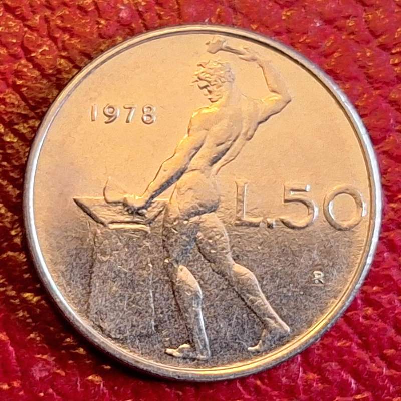 Italy 1978 50 Lire Large Type Vulcan standing at Anvil Acmonital