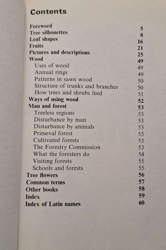 Black's Picture information Books: Trees Paperback