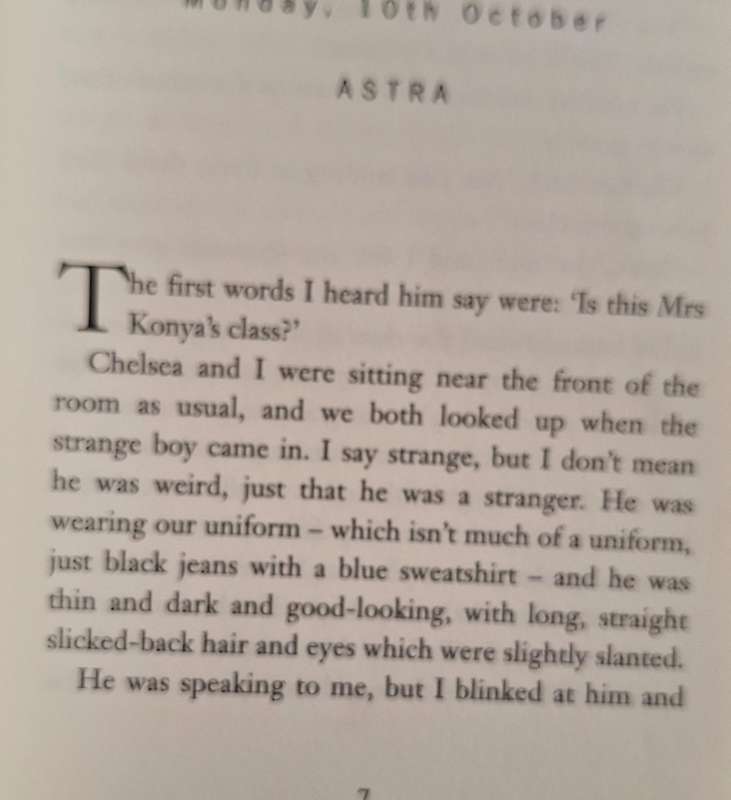 Chelsea and Astra: Two Sides of the Story by Mary Hooper Paperback