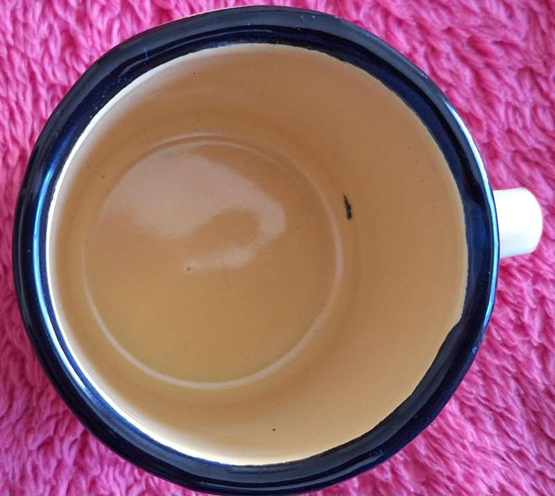 4 Sedgwick's Old Brown Small Enamel Mugs
