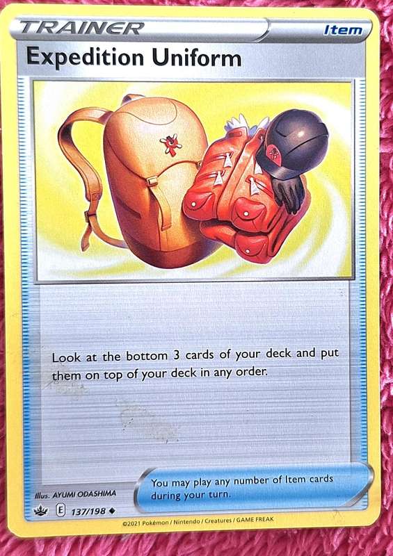 Pokemon 2021 Chilling Reign 137/198 Expedition Uniform