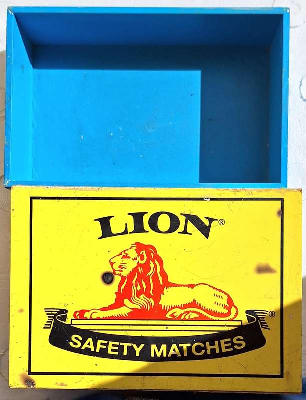 Wooden Lion Safety Match Storage Box