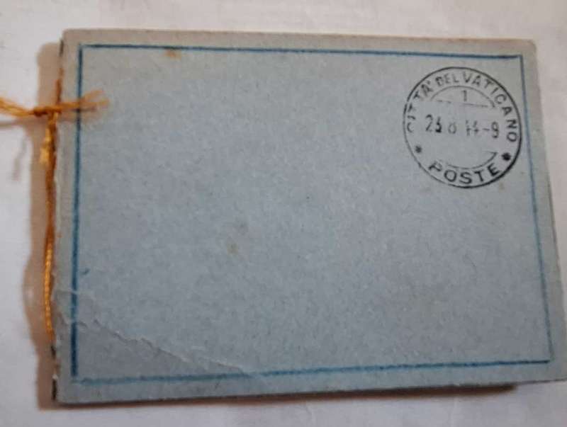 Vatican City 1944 Souvenir 5 Pages with 14 Cancelled Hinged stamps