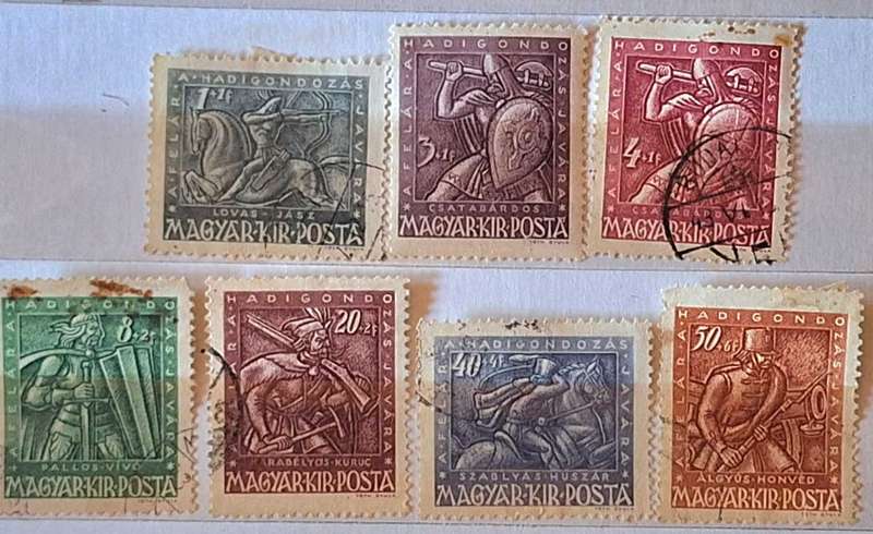 Hungary 1943 Old Hungarian Arms, warriors , soldiers 7 Used Hinged stamps