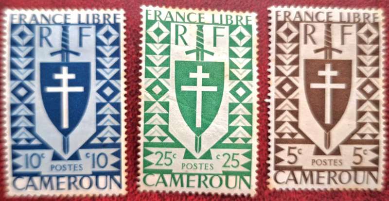 French Cameroon 1942 Cross of Lorraine 3 Unused stamps