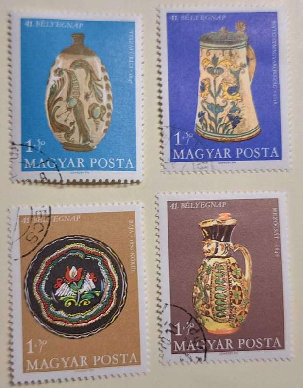Hungary 1968 Hungarian Ceramics Set of 4 Cancelled Hinged stamps