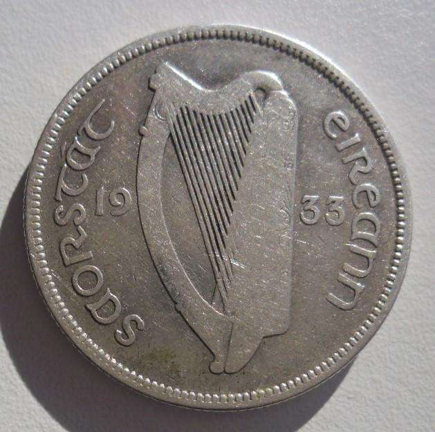 1933 IRELAND 2 SHILLING SILVER .75 WEIGHT 11G