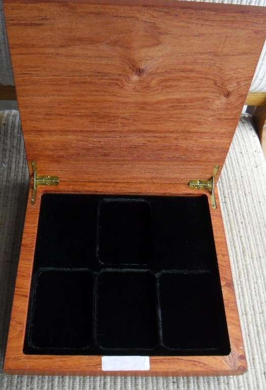 HARD WOOD BOX TO HOLD 4 SLAB COINS