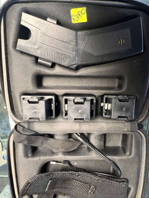 Taser pistol