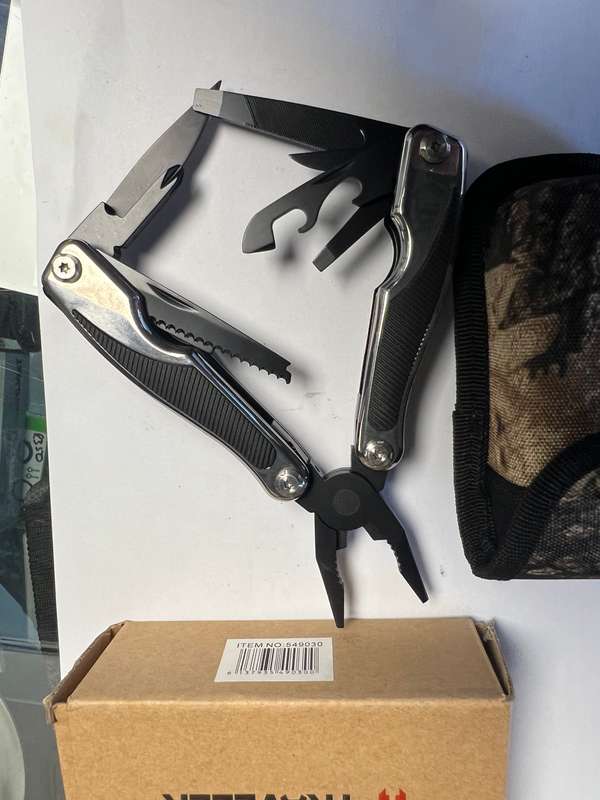 Tactical knife good quality