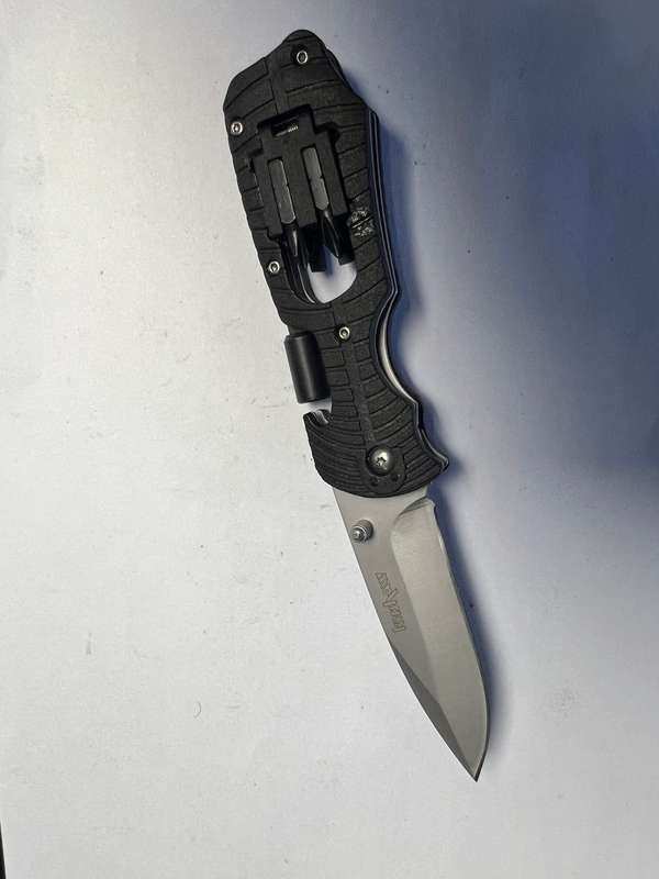 Pocket knife