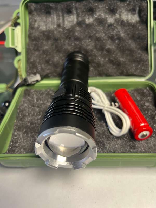 Tactical flash light high power