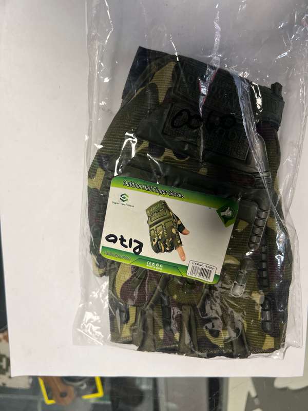 Tactical gloves