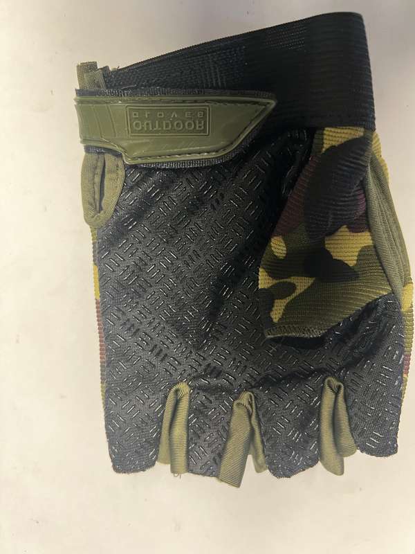 Tactical gloves
