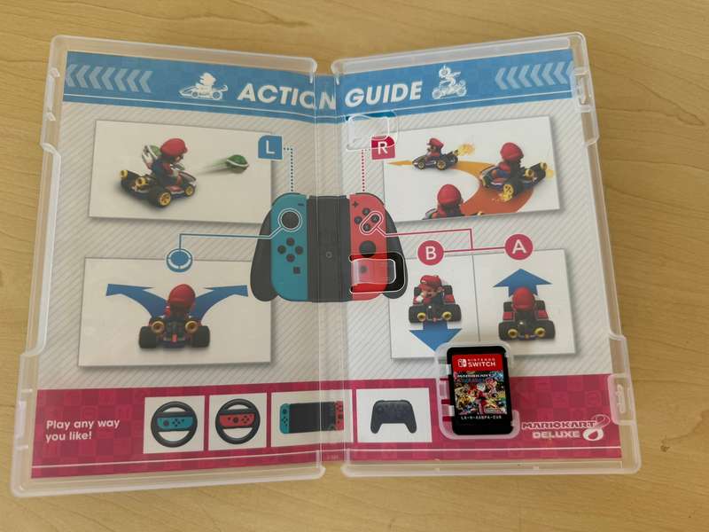 Mario Cart 8 Deluxe (Nintendo Switch)