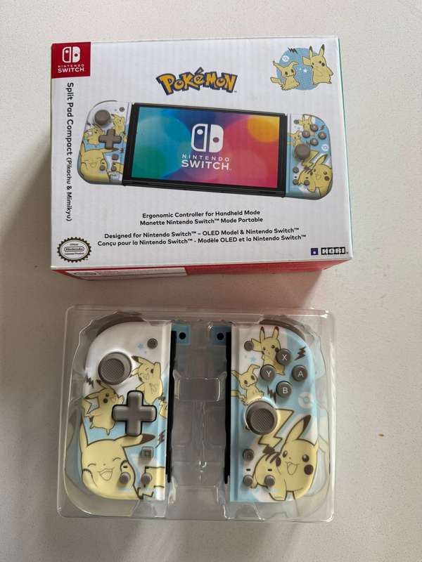 Hori Split Pad Compact (Pickachu & Mimikyu) Edition