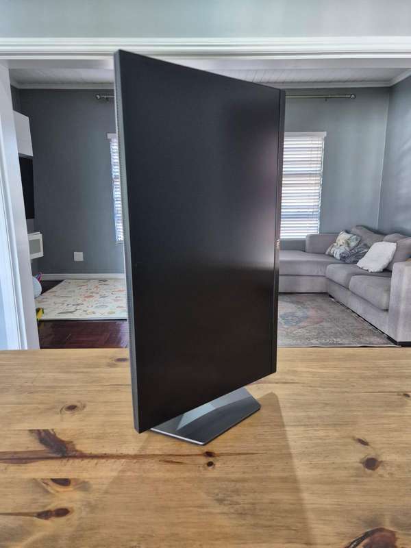 Dell 27 Gaming Monitor - AMD FreeSync Premium Pro (S2721DGF)
