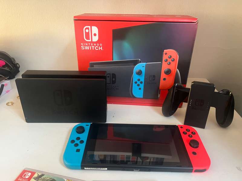 Nintendo Switch V2