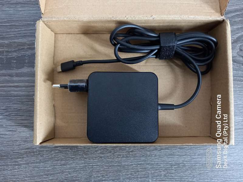 65W Type-C Universal Charger - For Phones & Laptops - Overload Protection - Verified Working