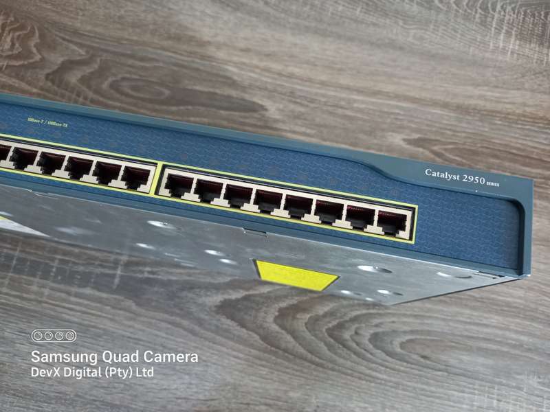 Verified Tested - 24 Port Cisco Catalyst 2950 Switch - Standalone - Fixed-Config - Managed 10/100 Mb