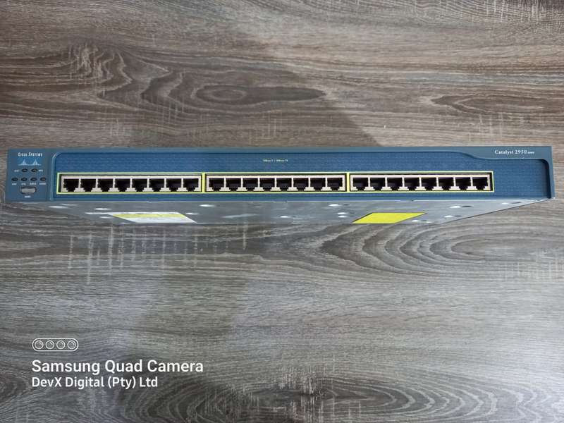 Verified Tested - 24 Port Cisco Catalyst 2950 Switch - Standalone - Fixed-Config - Managed 10/100 Mb