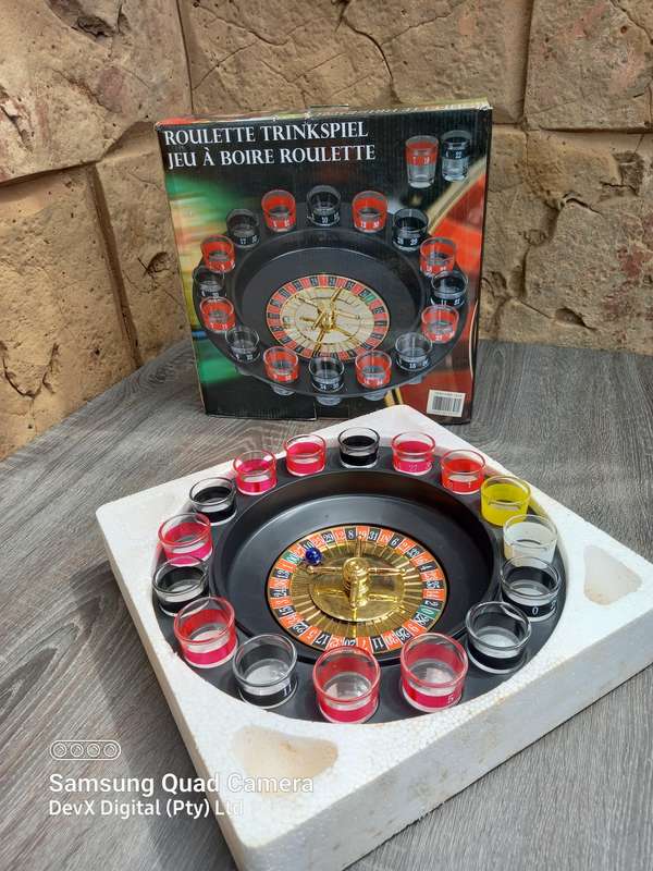Roulette Drinking Game with 16 Shot Glasses - Complete Set in Box - Spins Smoothly - Perfect Gift
