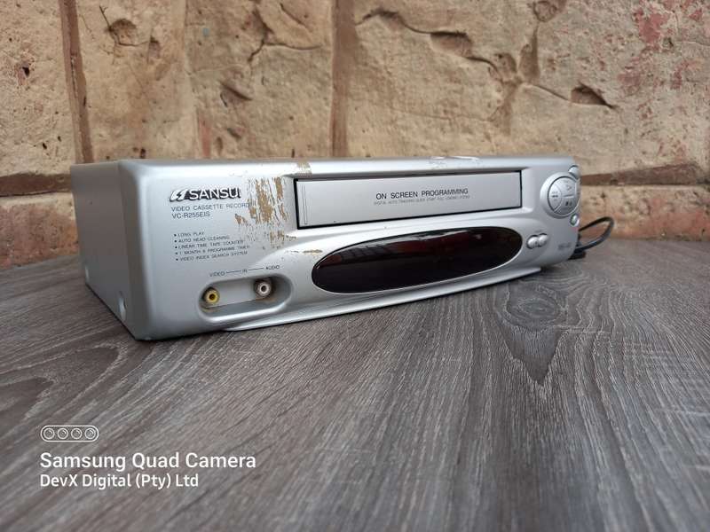 Vintage & Rare Find! - Sansui Video Cassette Recorder (VHS/VCR) - Powers On, No Cassette To Test