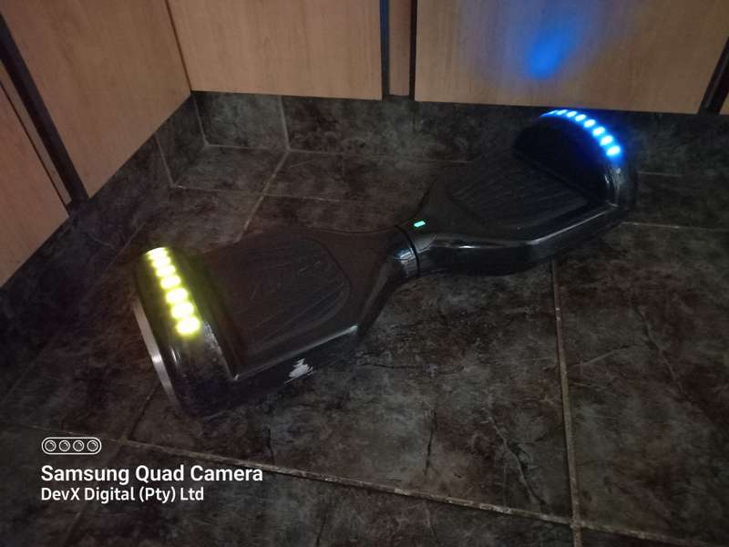 Black Zingo Hoverboard - LED Lights - Back & Forward Motion - Verified Working With Photo Proof