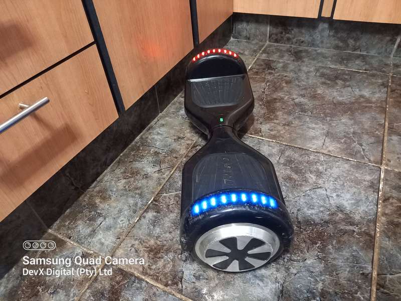 Black Zingo Hoverboard - LED Lights - Back & Forward Motion - Verified Working With Photo Proof