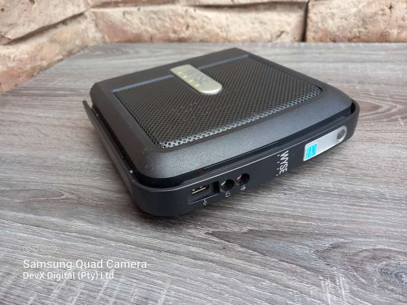 Verified Working - Wyse VX0 Mini Tower Terminal - Fits In Your Hand - 2GB Ram & Embedded Software