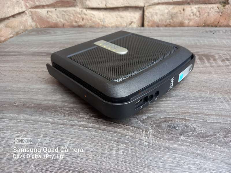 Verified Working - Wyse VX0 Mini Tower Terminal - Fits In Your Hand - 2GB Ram & Embedded Software