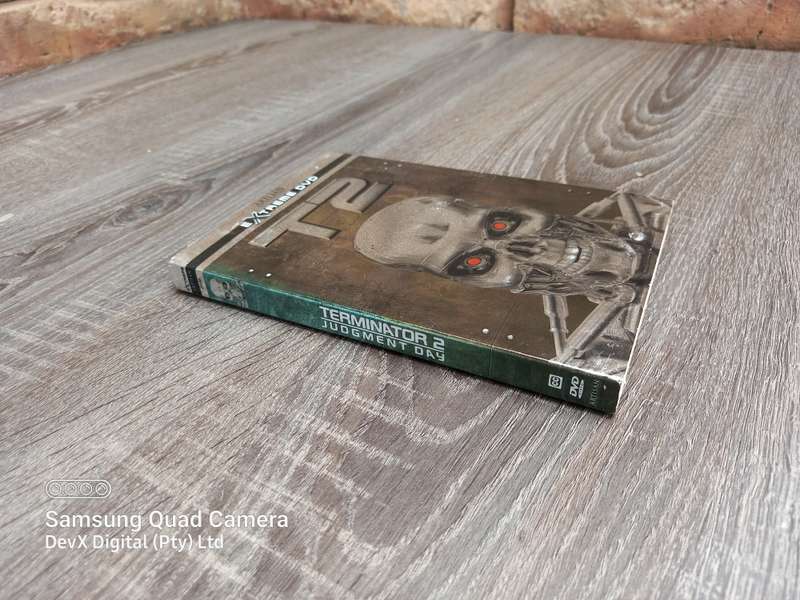 Terminator 2: Judgment Day (T2) - Extreme DVD Edition - 2 Discs Set - Perfect For Collectors Or Gift