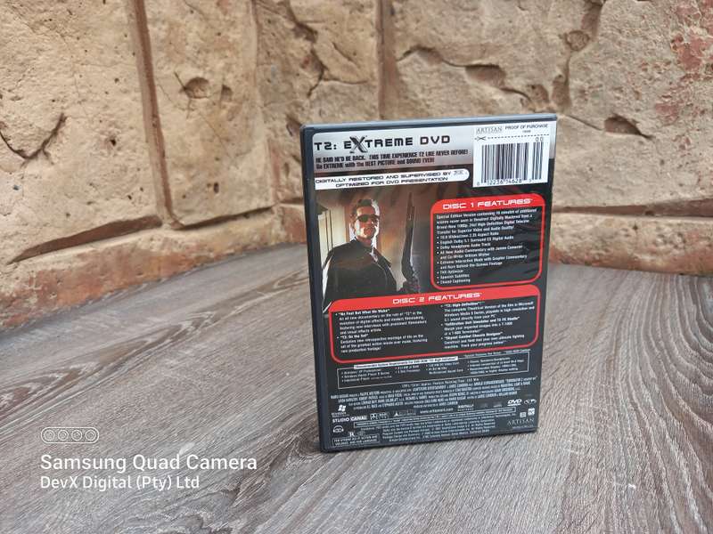 Terminator 2: Judgment Day (T2) - Extreme DVD Edition - 2 Discs Set - Perfect For Collectors Or Gift