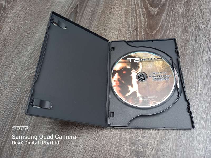 Terminator 2: Judgment Day (T2) - Extreme DVD Edition - 2 Discs Set - Perfect For Collectors Or Gift