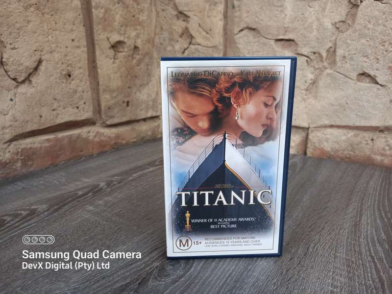 Vintage! Original Titanic VHS Cassette + Booklet - Immaculate Condition - Perfect For Collectors!