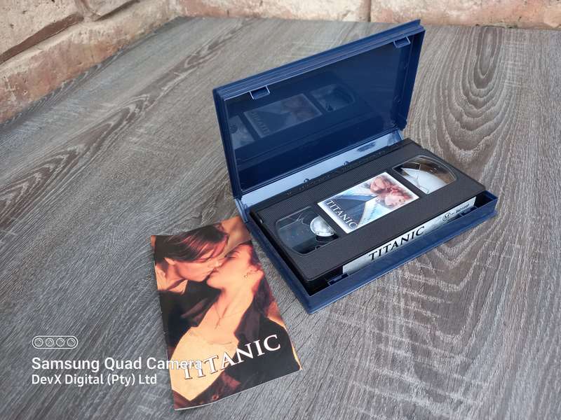 Vintage! Original Titanic VHS Cassette + Booklet - Immaculate Condition - Perfect For Collectors!