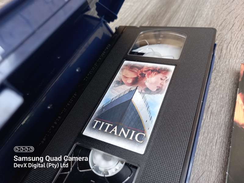 Vintage! Original Titanic VHS Cassette + Booklet - Immaculate Condition - Perfect For Collectors!