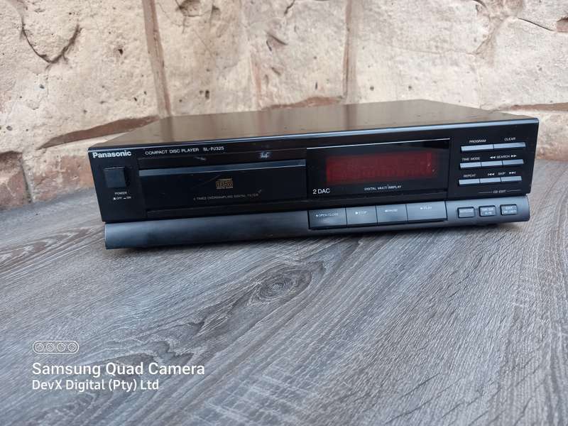 Vintage Panasonic SL-PJ325 CD Player From 1992 - Made in Japan - Perfect For Collectors - Powers On