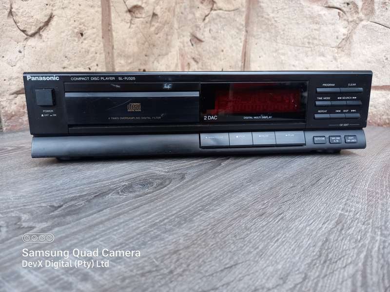 Vintage Panasonic SL-PJ325 CD Player From 1992 - Made in Japan - Perfect For Collectors - Powers On