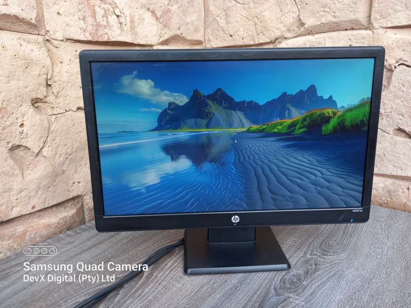 Tested & Working - 20-inch HP LED Backlit Monitor Only (W2072a) - Res: 1600 x 900 - VGA & DVI-D Port