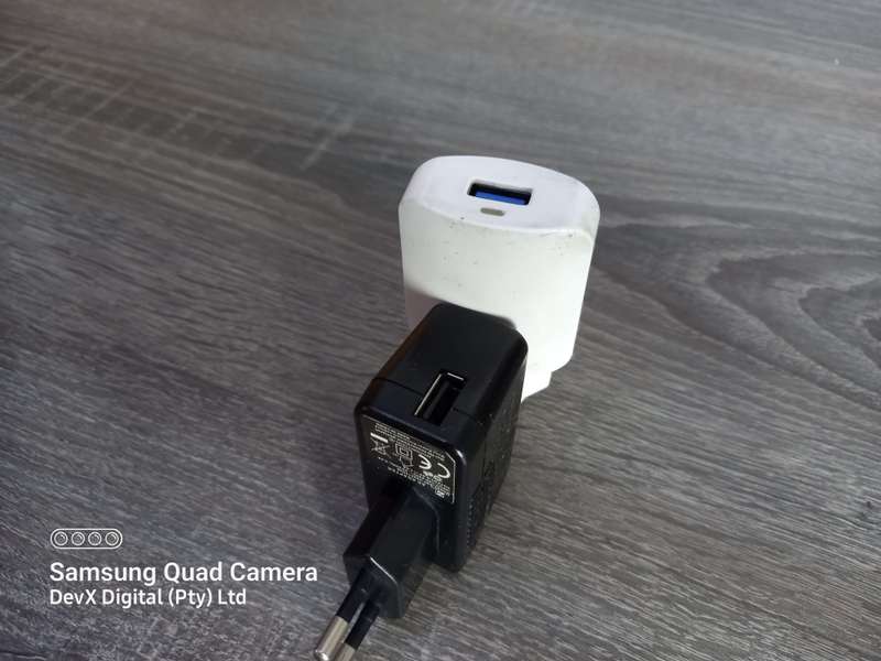 2 x USB Wall Chargers - 5V 2-Pin - Perfect For Phones & USB Devices - Verified Working Condition