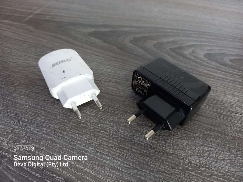 2 x USB Wall Chargers - 5V 2-Pin - Perfect For Phones & USB Devices - Verified Working Condition