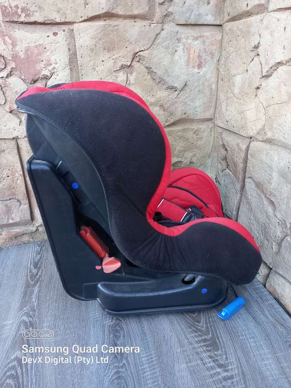 Ferrari Baby Car Seat - Safety & Comfort For Your Child + Side-impact Protection