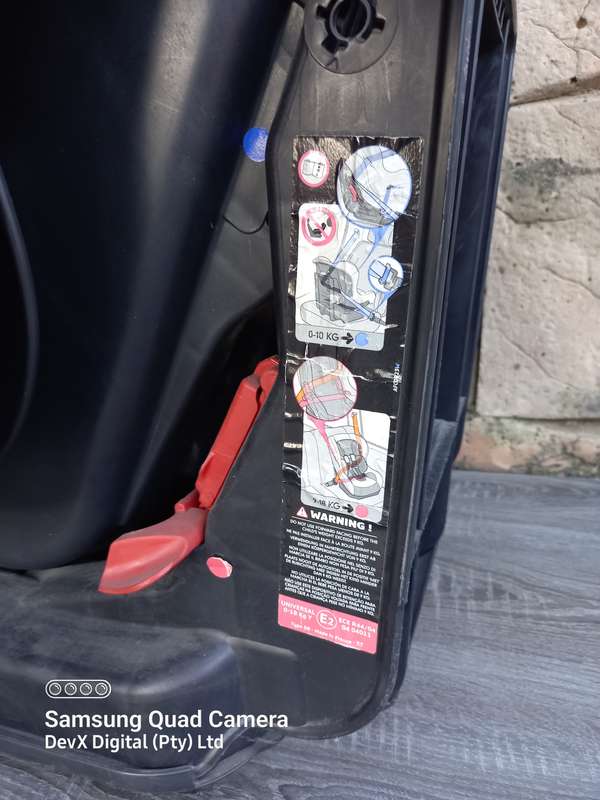 Ferrari Baby Car Seat - Safety & Comfort For Your Child + Side-impact Protection