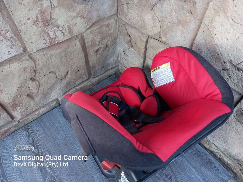 Ferrari Baby Car Seat - Safety & Comfort For Your Child + Side-impact Protection