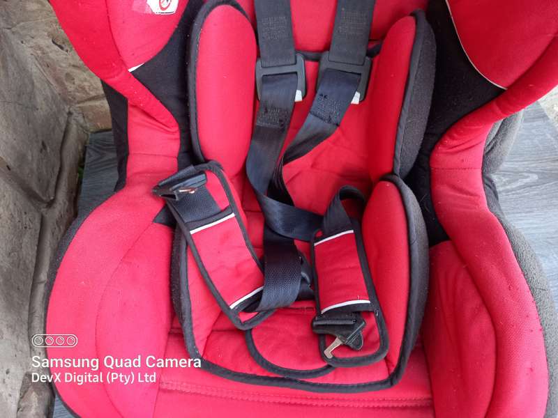 Ferrari Baby Car Seat - Safety & Comfort For Your Child + Side-impact Protection