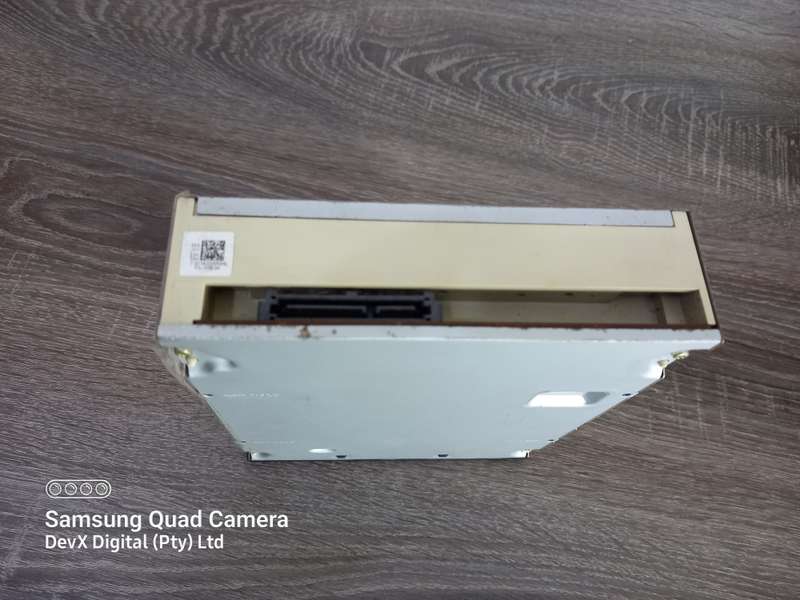 Verified Tested - HP DVD Writer - SATA Connection + FREE SATA Cable - All 6 Sides Photographed