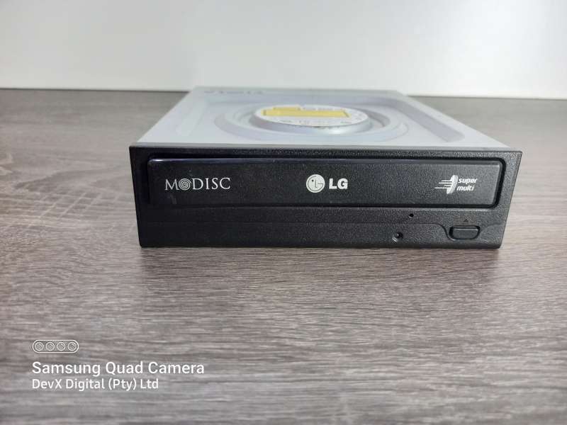 Verified Tested - LG DVD Writer - SATA Connection + FREE SATA Cable - All 6 Sides Photographed